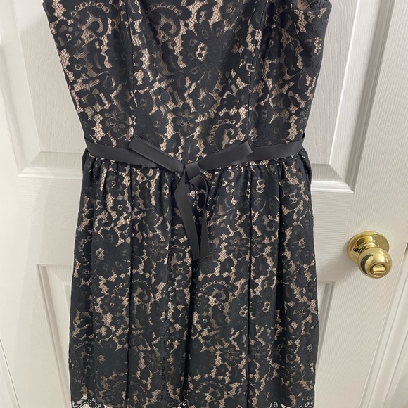 EUC Target x Neiman Marcus Robert Rodriguez Lace dress Sz 6 - Picture 6 of 6